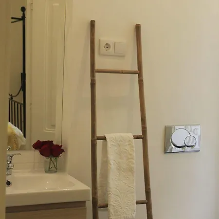 G&b - And Wines Lisboa