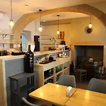 G&b - And Wines Hostel Lisboa