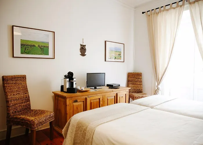 G&b - And Wines بيت شباب Lisboa