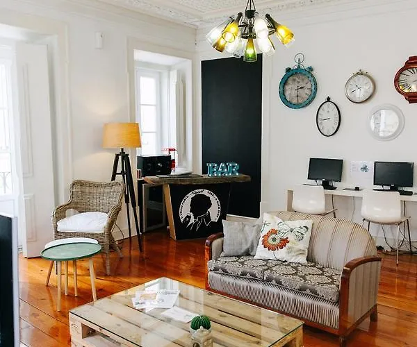 G&b - And Wines بيت شباب Lisboa