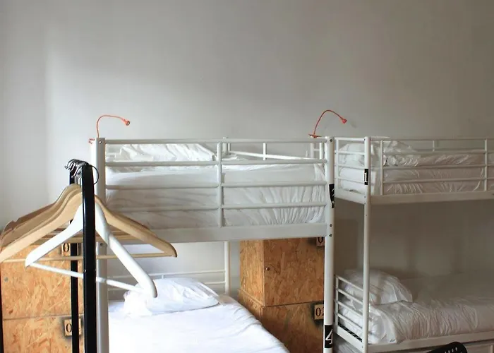 G&b - And Wines Lisboa